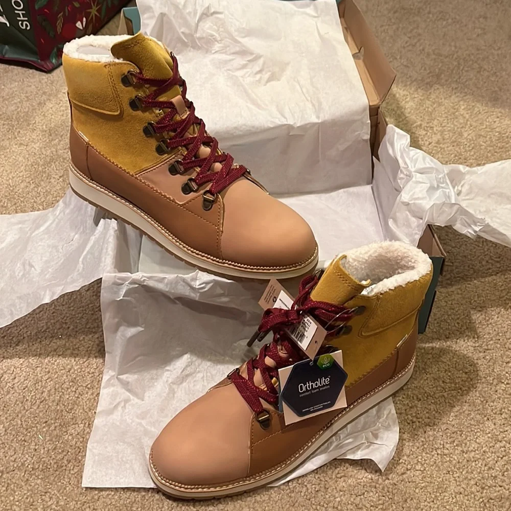 Toms Mesa Boot - Picture 1 of 4